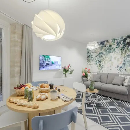 Jardin Saint Honore Apartment *